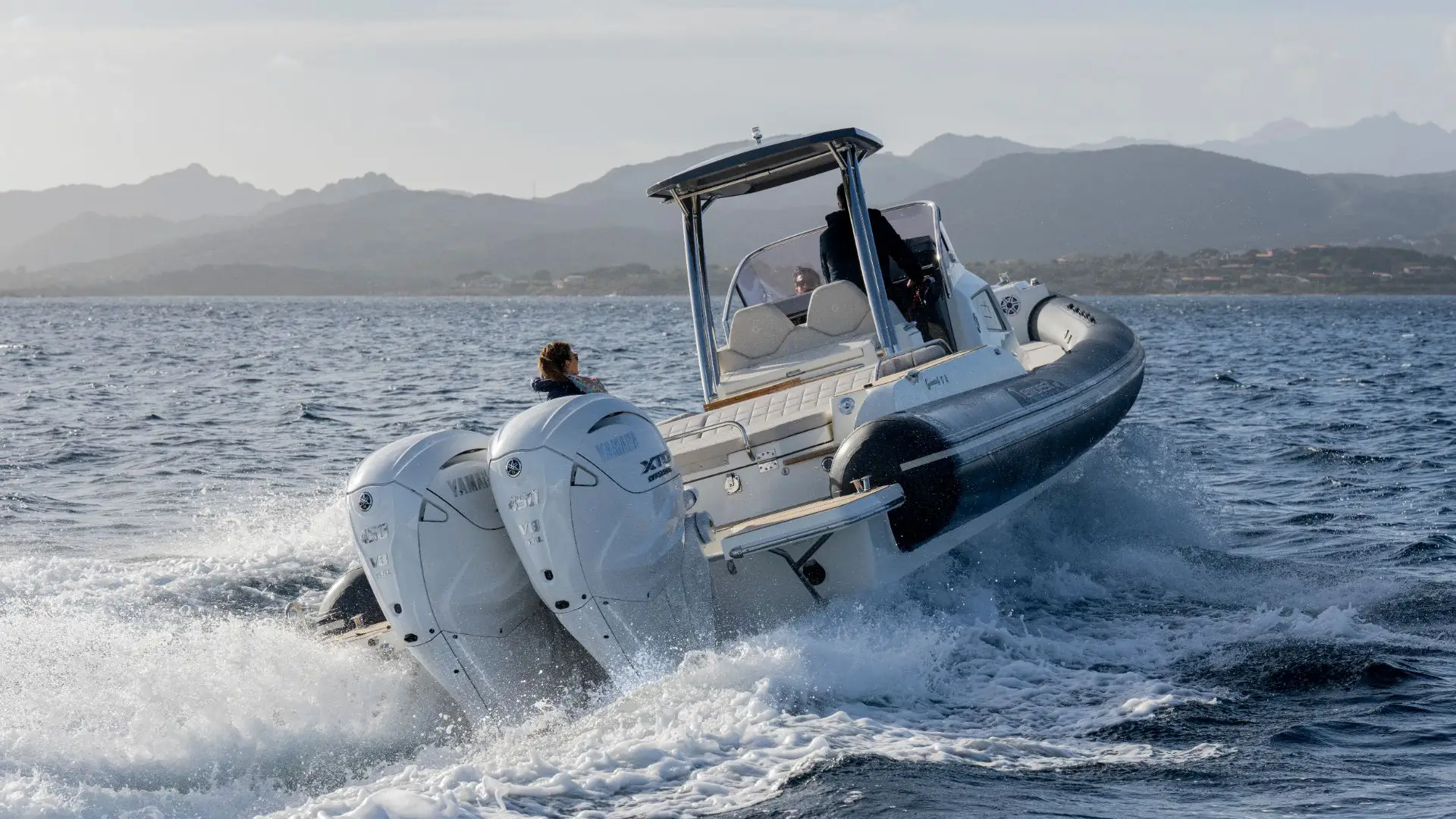 yamaha-motor-verhoogt-het-koppel-met-nieuwe-topmotoren_b